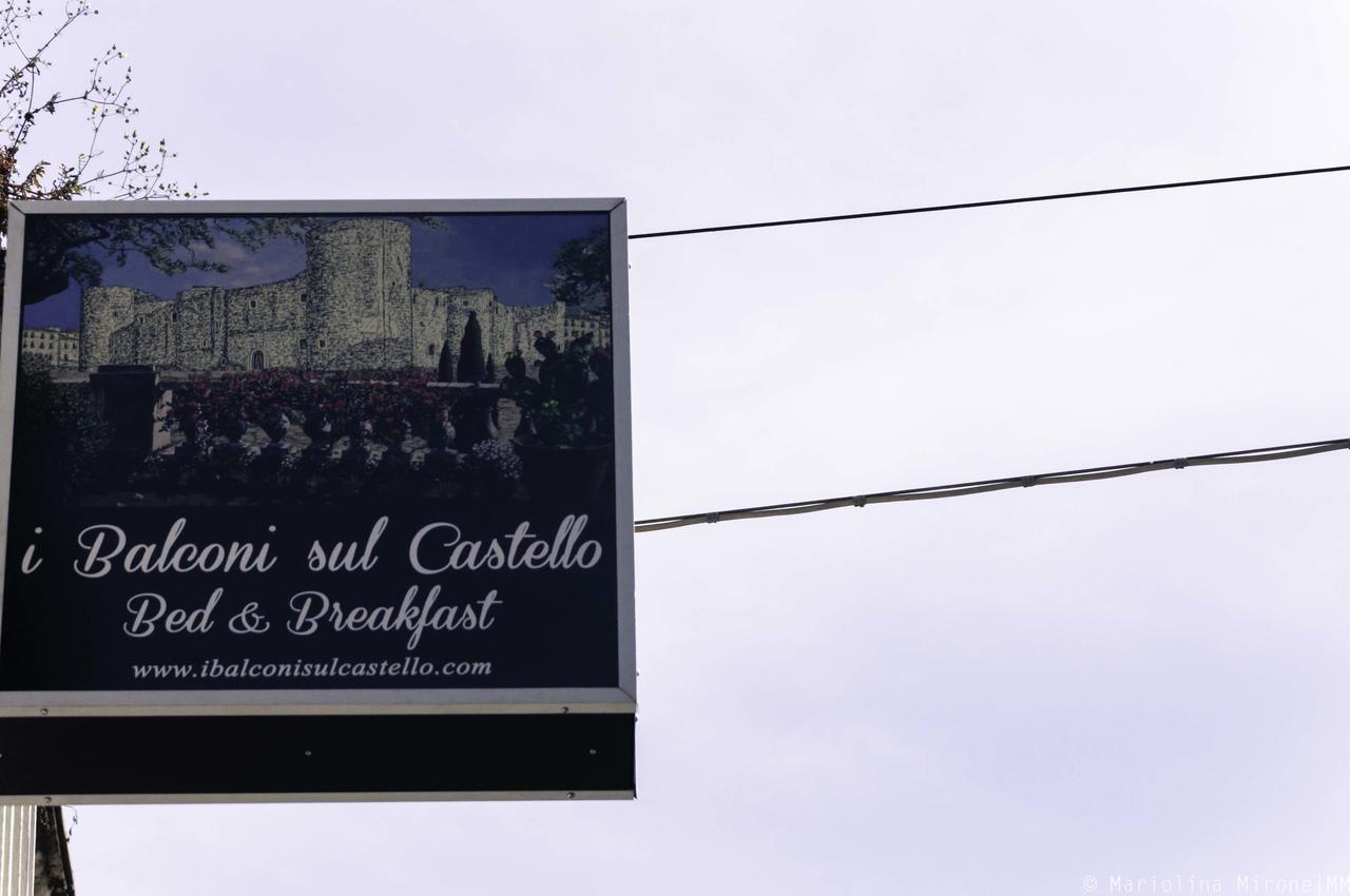 مبيت وإفطار كاتانيا I Balconi Sul Castello المظهر الخارجي الصورة